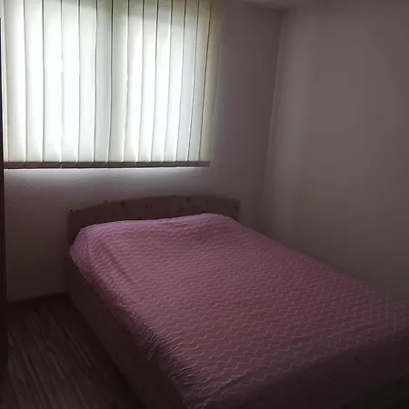 Leki Apartment